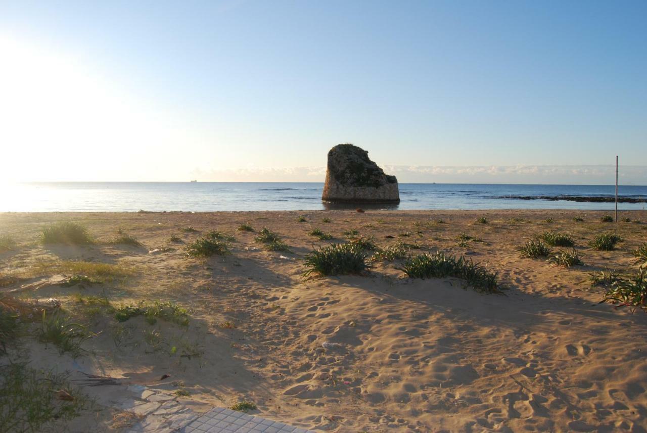 Appartamento Sul Mare Torre Pali Ngoại thất bức ảnh